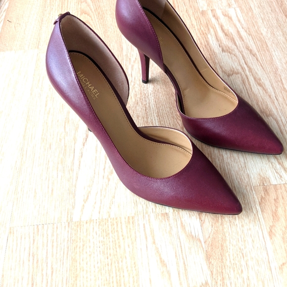 MICHAEL Michael Kors Shoes - NEW Michael Kors Red Wine Colored Leather Heels.  Size 8.